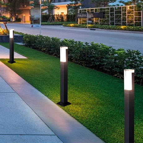 LÁMPARA DE EXTERIOR BOLARDO NOEMI BLACK LED 7W LUZ CÁLIDA