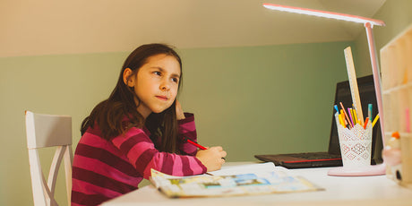 Lámparas para estudiar: Beneficios de una iluminación correcta en este regreso a clases