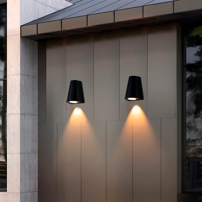 LÁMPARA DE EXTERIOR AFORIEL BLACK LED 10W LUZ CÁLIDA