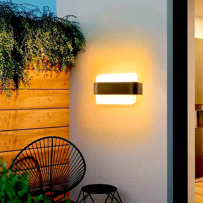 LÁMPARA DE EXTERIOR LUCI LED BLACK 12W LUZ CÁLIDA