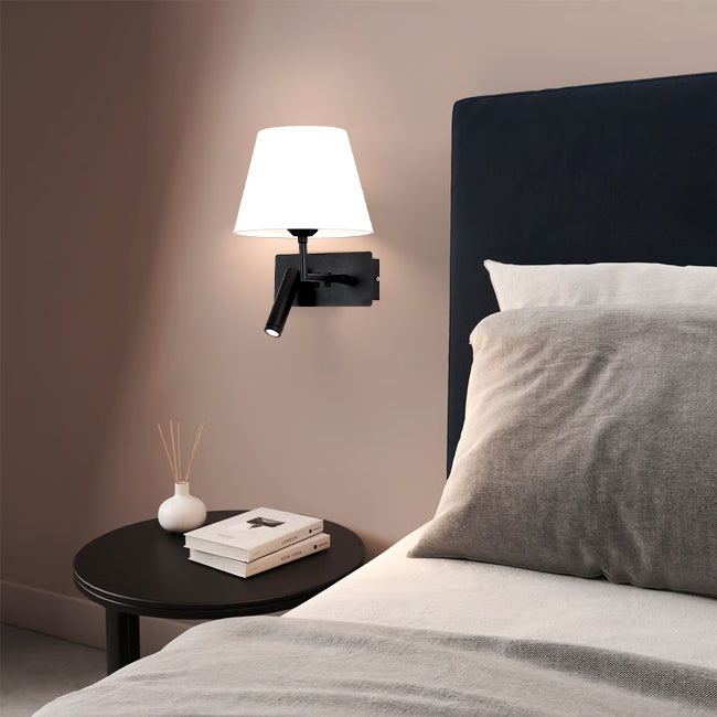 LÁMPARA DE PARED INTERIOR CHIARA E27 + USB Y LUZ INTERMEDIA DE LECTURA LED 3W