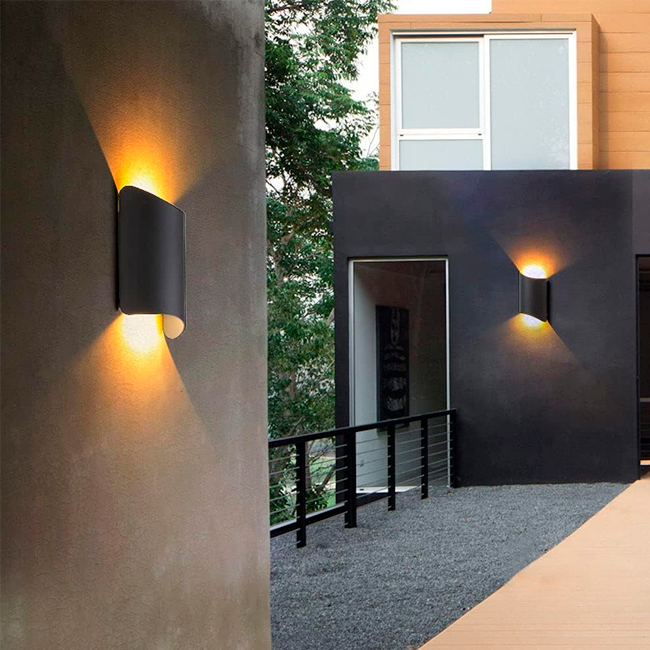 LÁMPARA DE EXTERIOR ISABEL BLACK LED 5W LUZ CÁLIDA