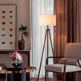 LÁMPARA DE PIE TRÍPODE OSLO NORDIC WOOD NOGAL - SIN FOCO