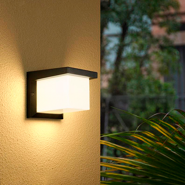 LÁMPARA DE EXTERIOR NOREL BLACK LED 10W LUZ CÁLIDA
