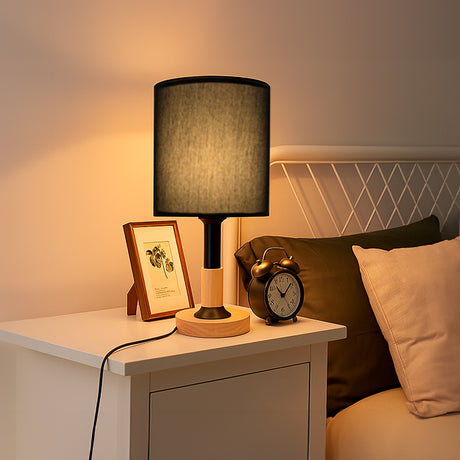 LÁMPARA DE MESA LINEAL KENDRA + FOCO LED 12W LUZ CÁLIDA