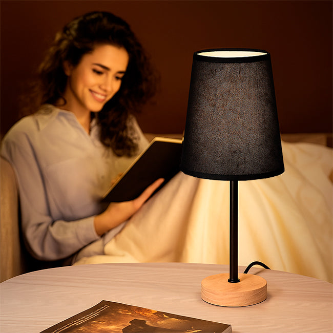 LÁMPARA DE MESA LINEAL XIMENA BLACK AND WOOD - SIN FOCO
