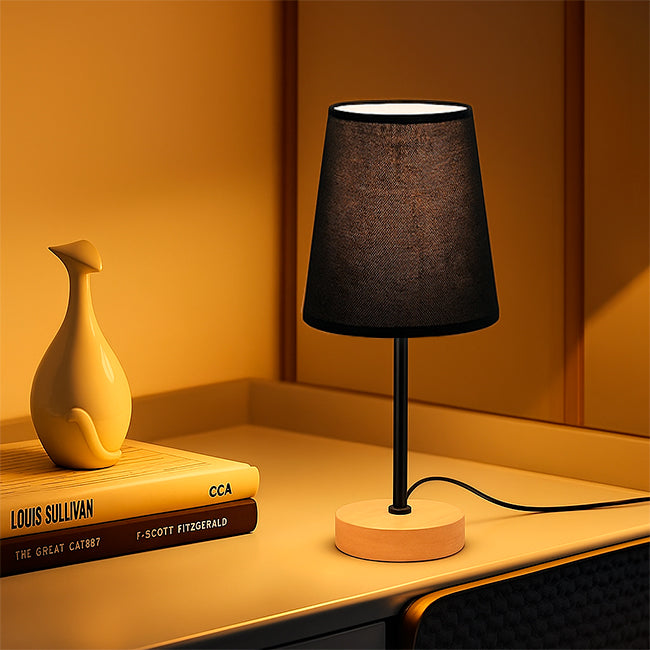 LÁMPARA DE MESA LINEAL XIMENA BLACK AND WOOD + FOCO LED TRANSPARENTE A60 4W LUZ CÁLIDA