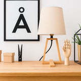 LÁMPARA DE MESA DE MADERA TRIPODE LIDIA + FOCO LED 12W LUZ CÁLIDA
