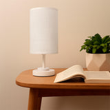 LÁMPARA DE MESA LINEAL ANGELA + FOCO LED TRANSPARENTE A60 4W LUZ CÁLIDA
