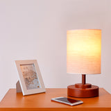 LÁMPARA DE MESA LINEAL MAHIA BROWN + FOCO LED TRANSPARENTE A60 4W LUZ CÁLIDA