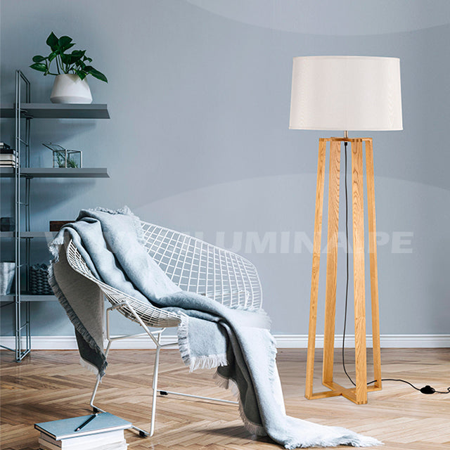 LÁMPARA DE PIE ANTONIA WOOD NATURAL LED + FOCO LED 12W OSRAM LUZ CÁLIDA E27
