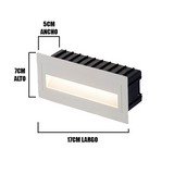 SPOT LUZ GUIA DE PASO SABRINA LED ASIMÉTRICO 5W RECTANGULAR BLANCO LUZ CÁLIDA