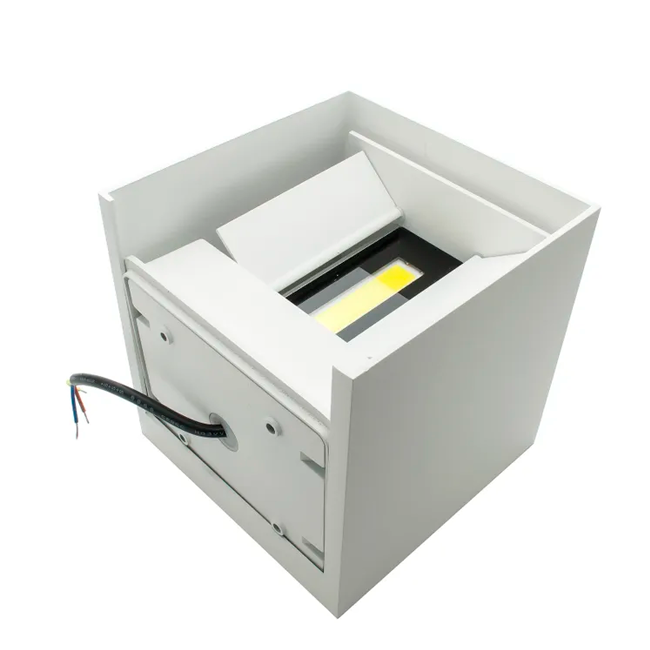 LÁMPARA DE EXTERIOR CUBE LED WHITE 6W LUZ BLANCA
