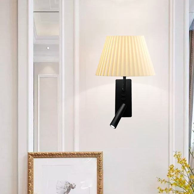 LÁMPARA DE PARED INTERIOR CRISTINA E27 + USB Y LUZ INTERMEDIA DE LECTURA LED 3W