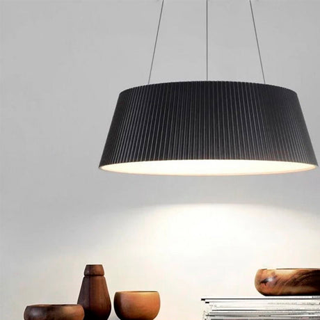 LÁMPARA COLGANTE ZELENSKA BLACK LED + CONTROL REMOTO