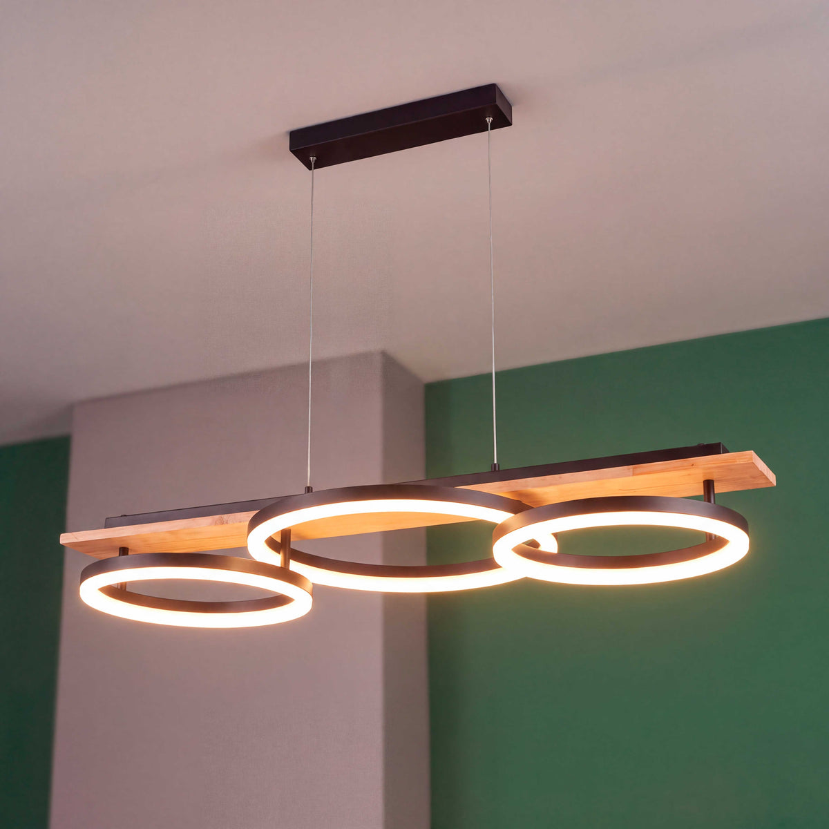 LÁMPARA COLGANTE LED ARIA BLACK AND WOOD + CONTROL REMOTO