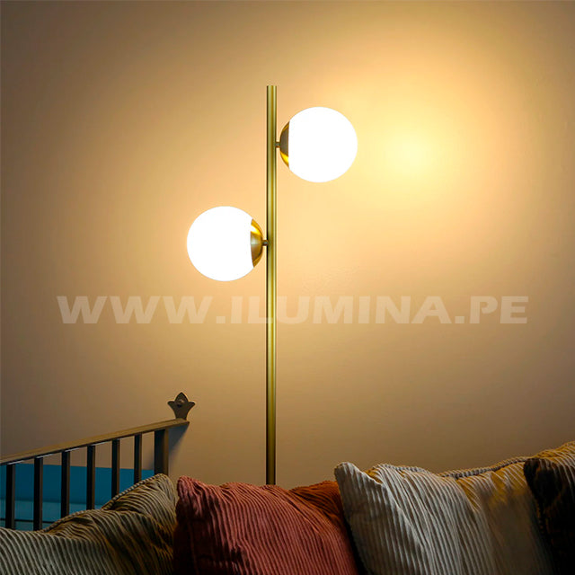 LÁMPARA DE PIE TRAZZO LUX GOLD LED + FOCO LED 4W LUZ CÁLIDA