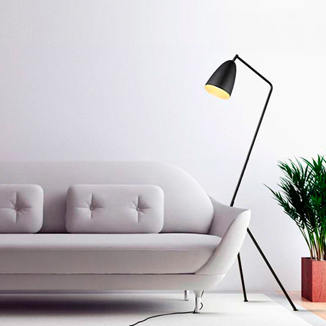 LÁMPARA DE PIE MINIMALISTA CARINA BLACK LED