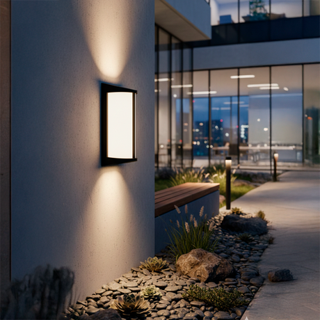 LÁMPARA DE EXTERIOR LED E27 FC811 BK