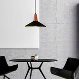 LÁMPARA COLGANTE CAMPANA DE ALUMINIO PRINCETON BLACK AND WOOD / SIN FOCO