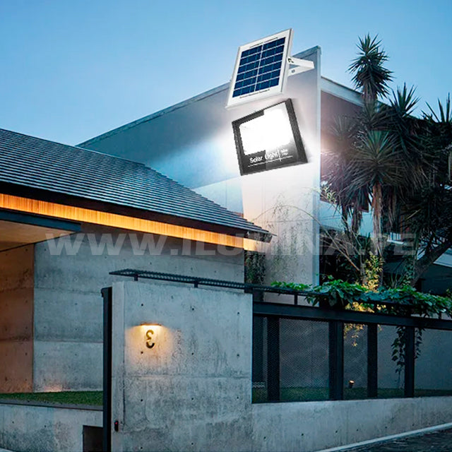 REFLECTOR LED 300W + PANEL SOLAR LUZ BLANCA 6500K + CONTROL REMOTO