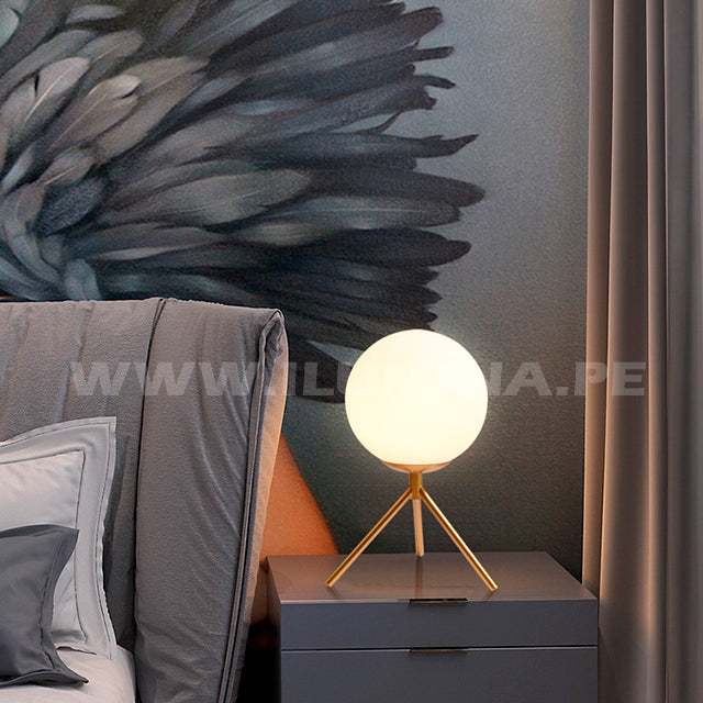LÁMPARA DE MESA LUXURY GOLD LED + FOCO LED 8+8 TIPO SMD 8W TRICOLOR