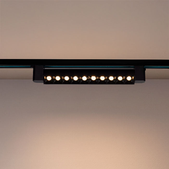 SPOT LED GRILLA BLACK PARA RIEL 20W 10LEDS LUZ CÁLIDA