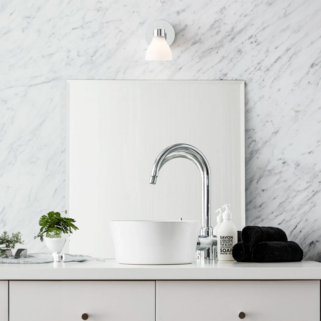 LÁMPARA DE PARED INTERIOR LETICIA SILVER