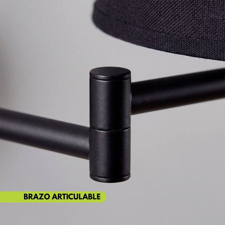 Detalle del pivote del brazo articulable negro mate del aplique GALA