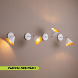 Apliques BRERA blancos con el cono orientado arriba, abajo, izquierda y derecha