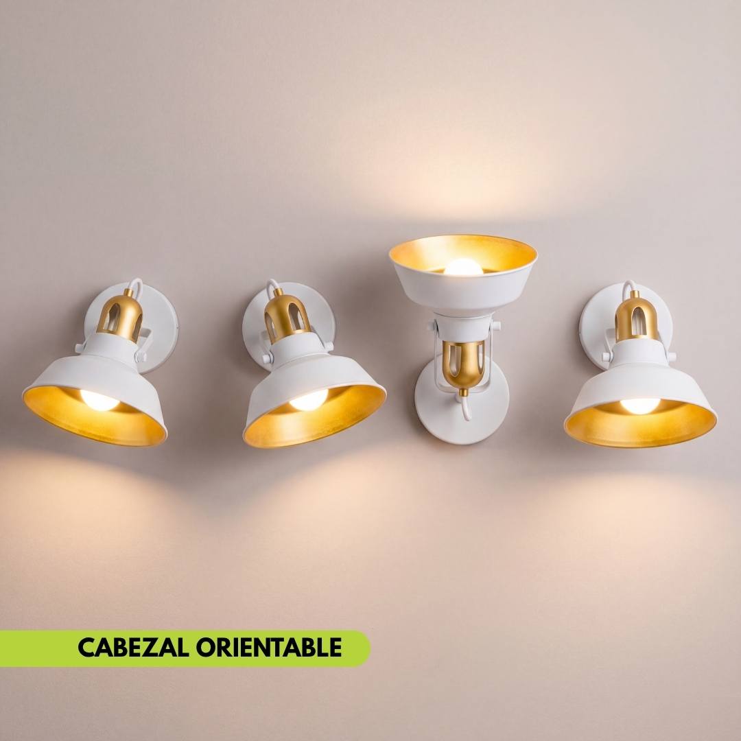Cuatro apliques SOHO blancos con la campana orientada en distintas direcciones