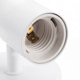 Detalle del socket E27 del aplique Mia, foco no incluido