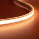 Línea de luz cálida continua y uniforme de la cinta LED COB, sin puntos visibles
