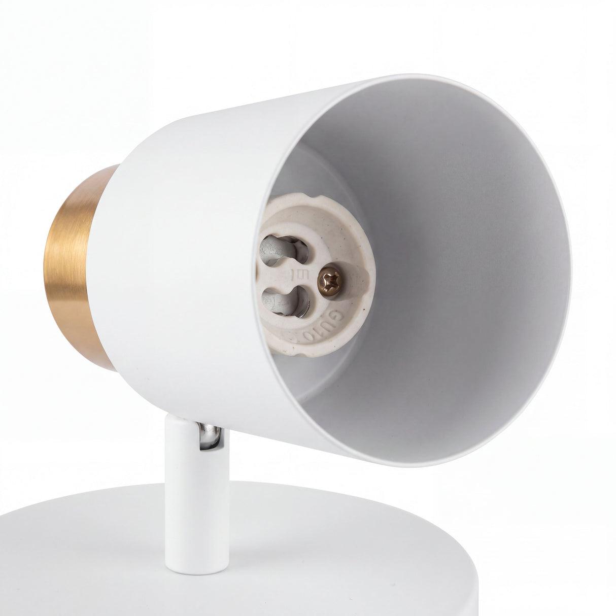 Vista interior del cuerpo cilíndrico de aluminio blanco diseñado para alojar bombillas orientables.