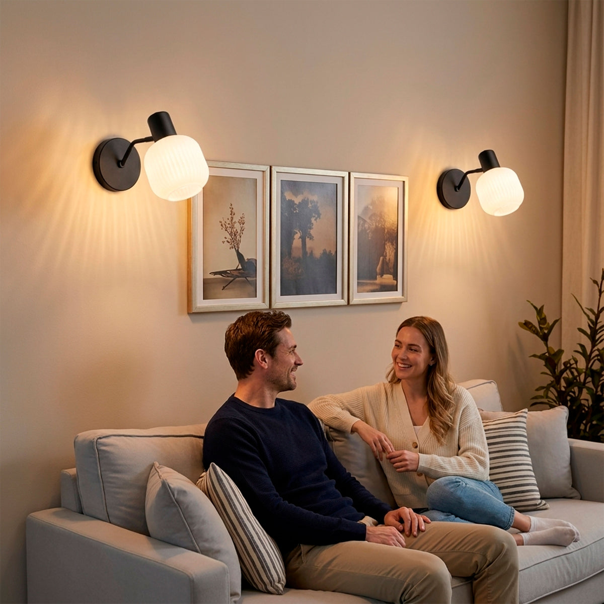 Distribución de luz ambiental tenue sobre zona de estar en proyectos de interiorismo contemporáneo.