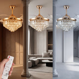 primer plano de cristales facetados k9 de ventilador de techo de lujo