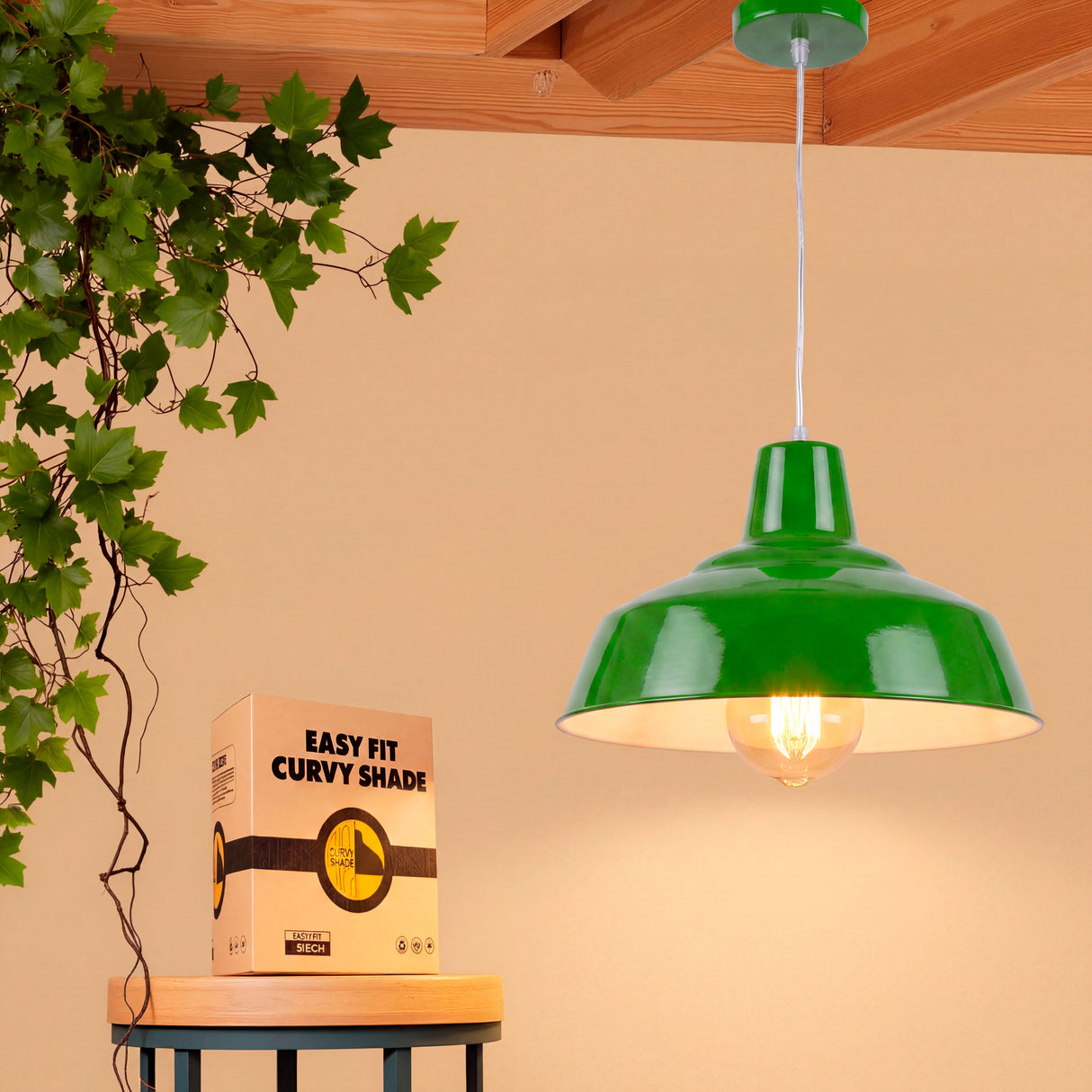 Lámpara de techo con haz focalizado creando una atmósfera confortable en una esquina de diseño minimalista.