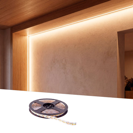 Luz lineal oculta integrada en techos y muros para una arquitectura contemporánea limpia.
