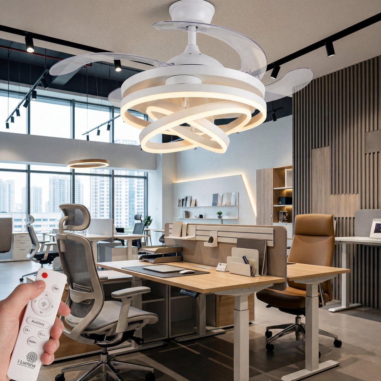 Oficina de diseño con estética "all-white" y ventilación invisible de alta gama.