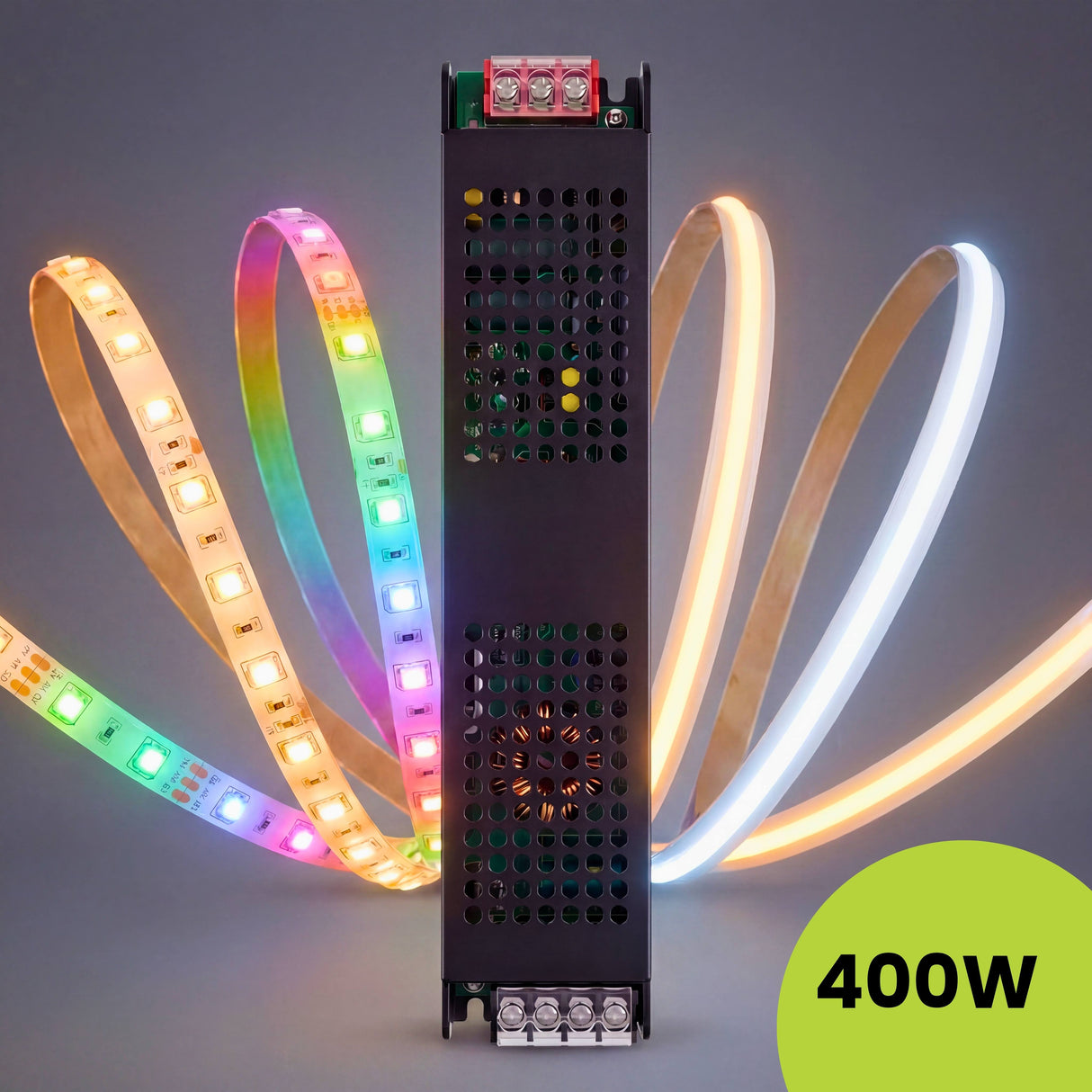 Fuente slim de alta eficiencia energizando tiras LED en tonos monocromáticos y RGB para iluminación técnica.