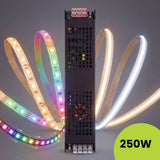 Transformador ultra delgado alimentando sistemas de tiras LED monocromáticas y dinámicas en iluminación técnica.