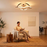 Luz direccional de soporte para rincón de descanso que maximiza el confort visual y la ergonomía.