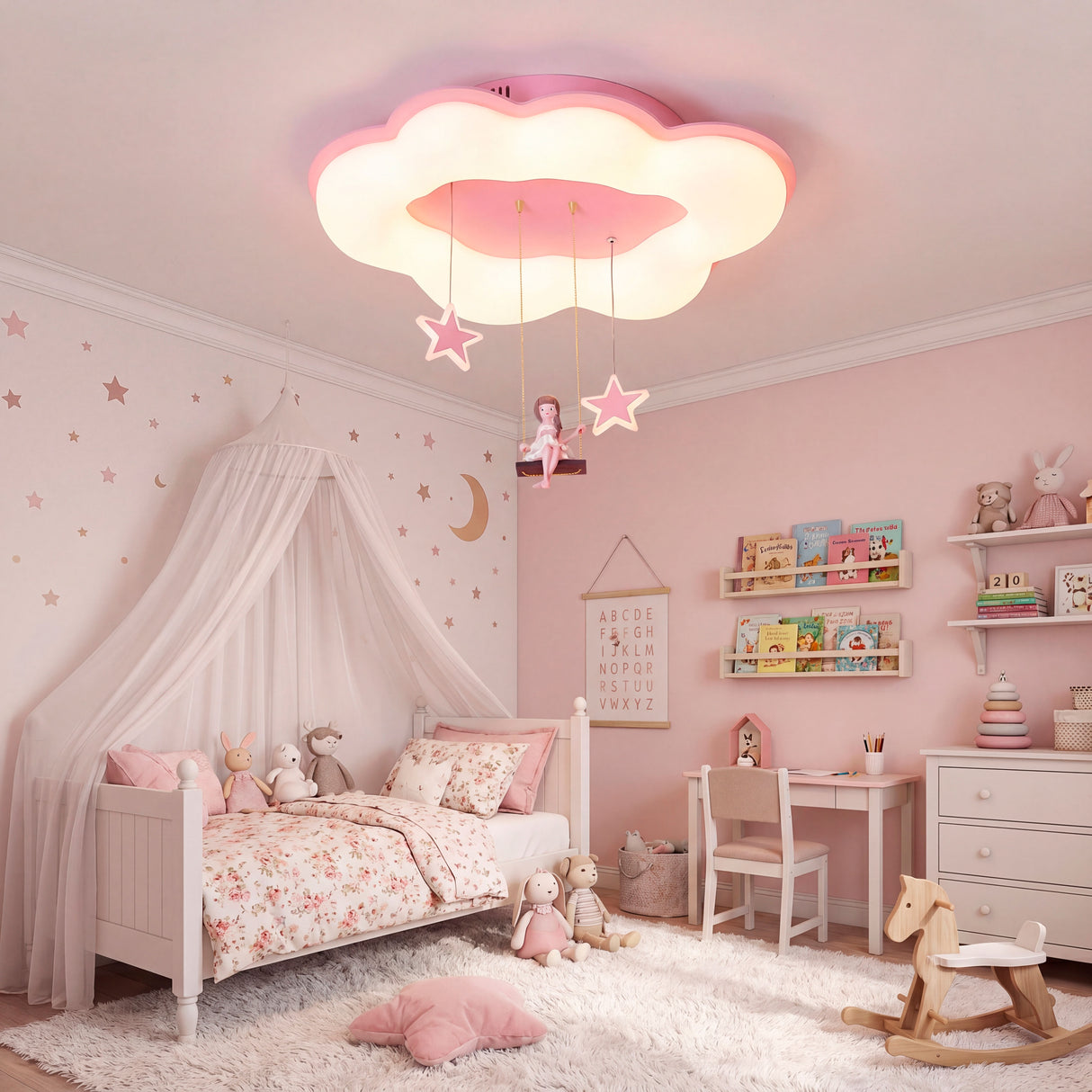 Lámpara Swing Cloud en dormitorio de recién nacida con mural de estrellas.