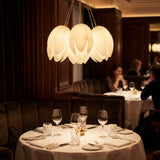 Iluminación ambiental para mesas de restaurante de lujo