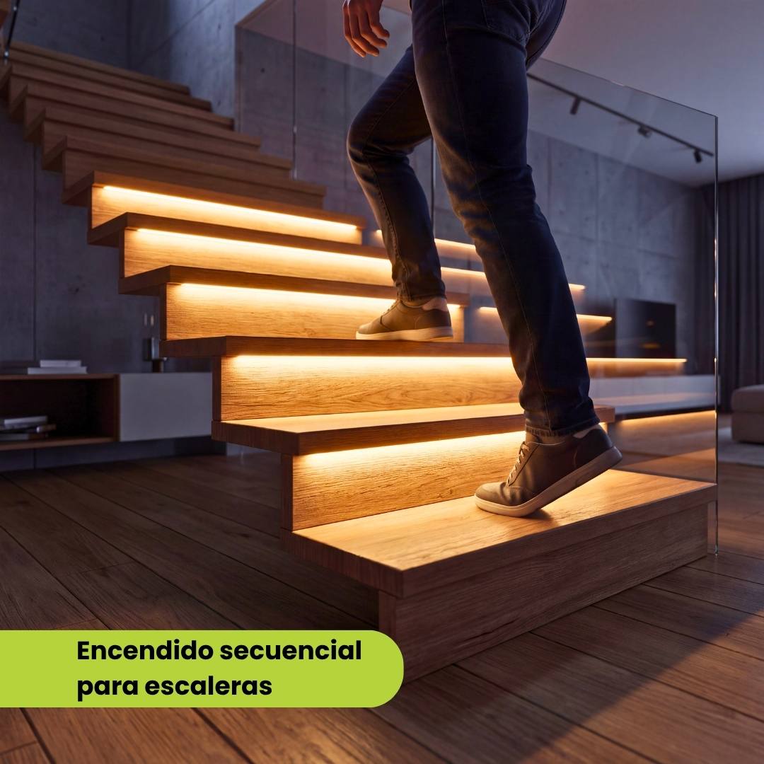 Iluminación secuencial para escaleras con cinta LED controlada peldaño por peldaño