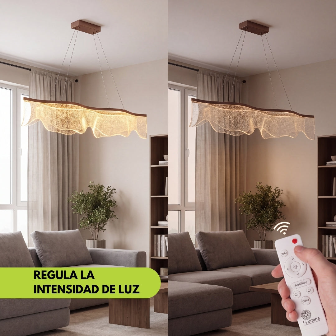 Lámpara colgante LED dimable regulando la intensidad de luz en la sala