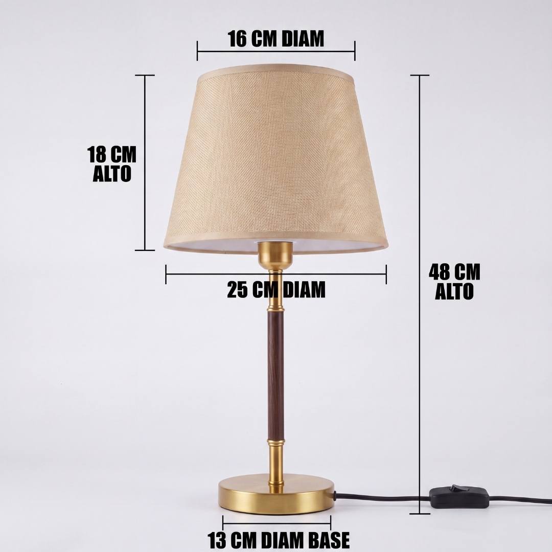 Dimensiones de la lámpara de mesa MARGOT WALNUT AND GOLD con pantalla de tejido cesta