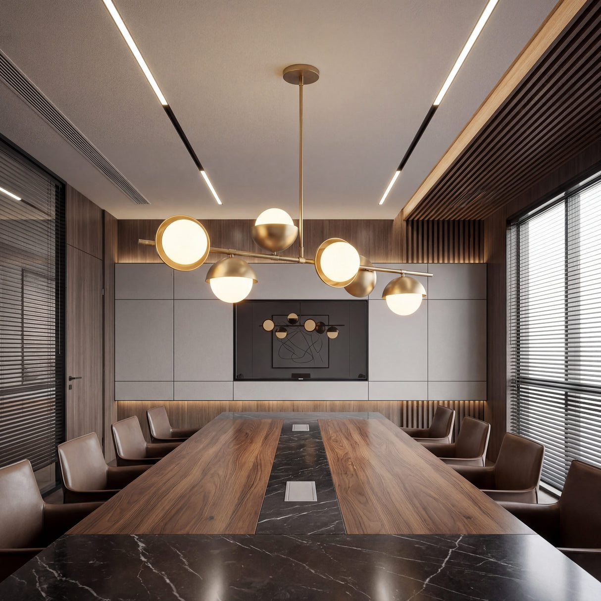 Mesa de directorio iluminada con la sobriedad y elegancia de la lampara Nova Gold.