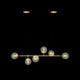 Vista de catálogo en modelado 3D de la lámpara horizontal Amber Line Gold con globos de vidrio.