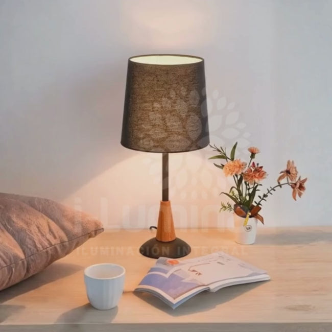 LÁMPARA DE MESA ISABELLA BLACK + FOCO LED 12W LUZ CÁLIDA